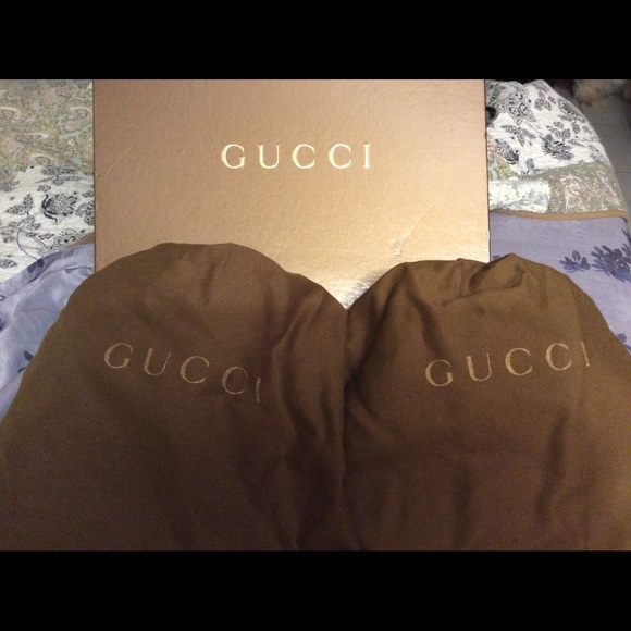 Authentic Gucci Sneakers - Picture 2 of 3
